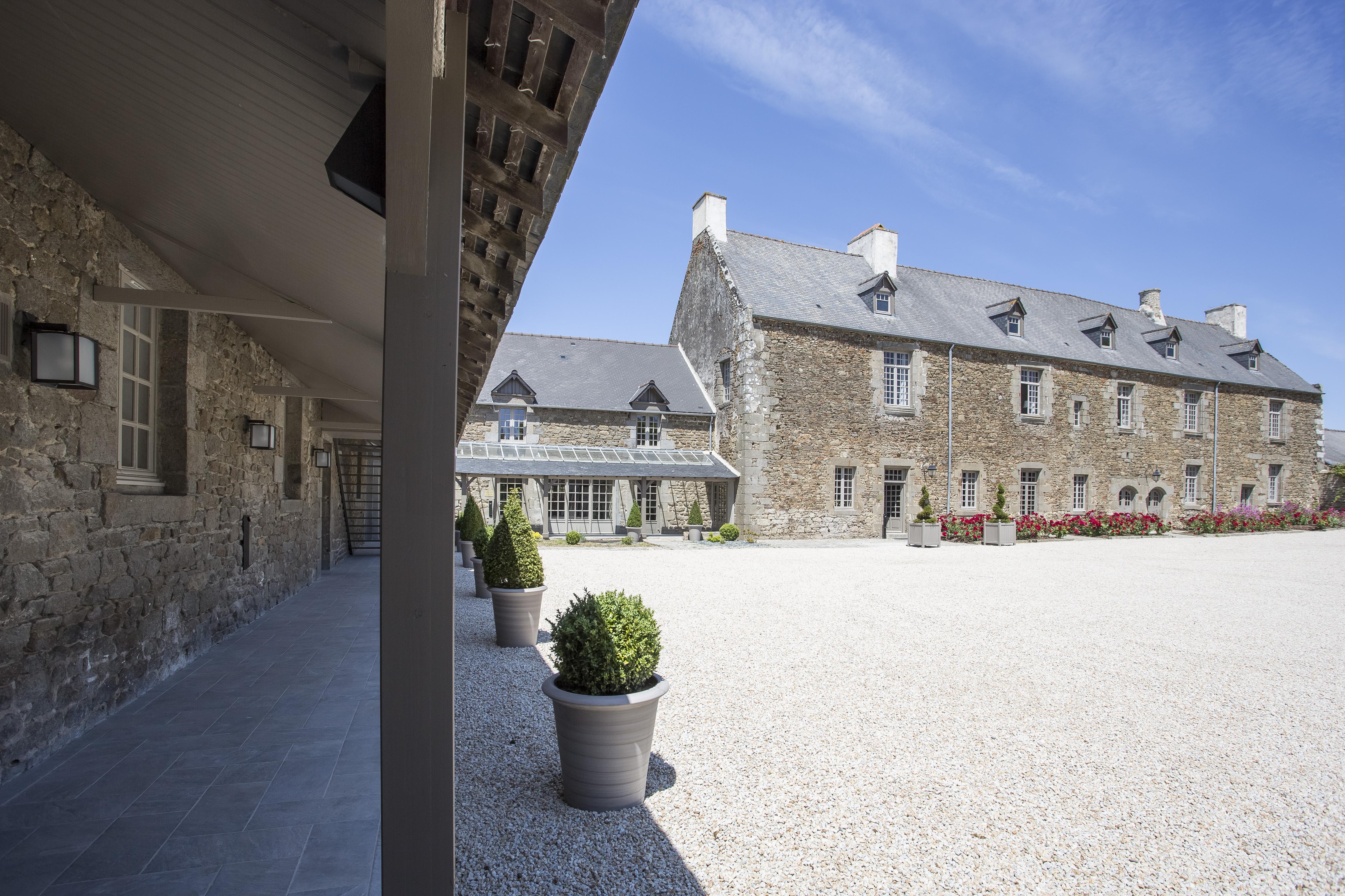 Hotel De L'Abbaye Le Tronchet  Eksteriør bilde